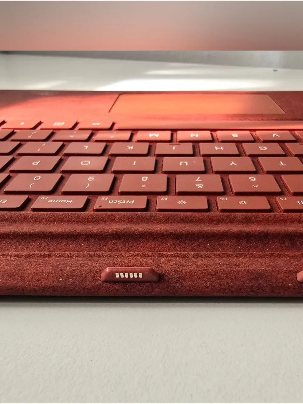 Microsoft Surface Pro Signature Keyboard Poppy Red Alcantara Pro 8 9 X